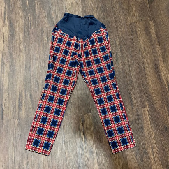 Set of four maternity pants bundle - Picture 4 of 5